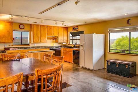 49038 Vista Dr, Morongo Valley, CA 92256 photo 8