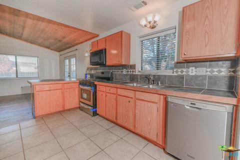 2164 7th Ln, Big Bear City, CA 92314 photo 11