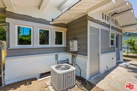 1464 Sunset Ave, Pasadena, CA 91103 photo 21