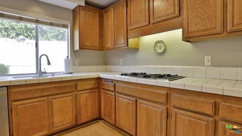 1291 Hibiscus St, Upland, CA 91784 photo 11