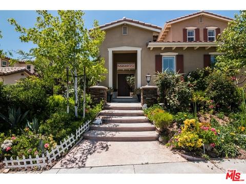3885 Eagle Flight Dr, Simi Valley, CA 93065 photo 2