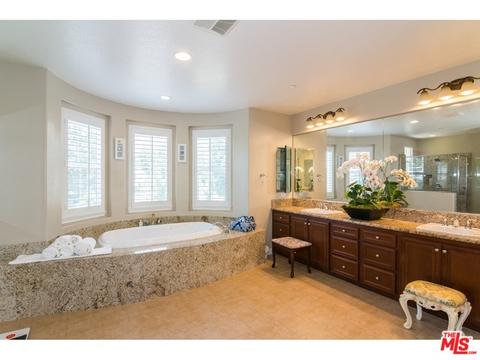 3885 Eagle Flight Dr, Simi Valley, CA 93065 photo 16