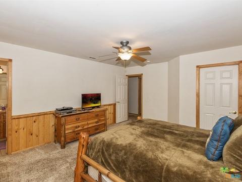 932 Nana Ave, Big Bear City, CA 92314 photo 12