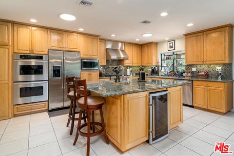2109 Atwater Ave, Simi Valley, CA 93063 photo 2