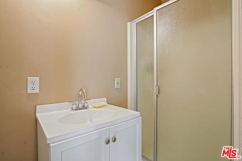 12093 Samoline Ave, Downey, CA 90242 photo 14