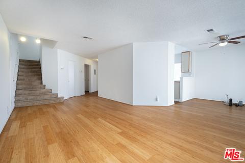180 Racquet Club Dr, Compton, CA 90220 photo 3