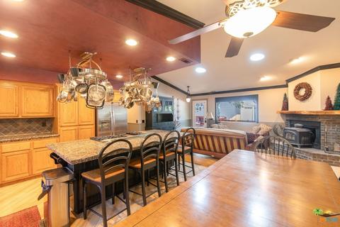 667 Holmes, Sugarloaf, CA 92386 photo 13