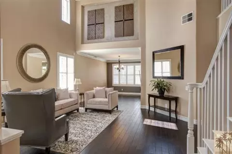 45065 Karie Way, Temecula, CA 92592 photo 3