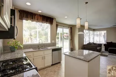 45065 Karie Way, Temecula, CA 92592 photo 8