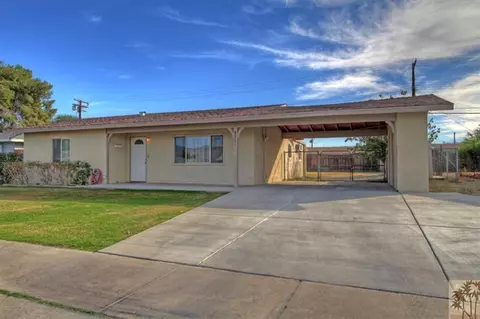 82751 Crest Ave, Indio, CA 92201 photo 2