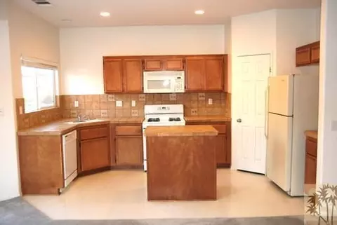83255 Braid Ct, Indio, CA 92203 photo 2
