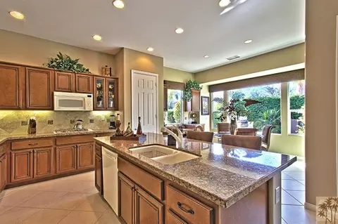 60697 Juniper Ln, La Quinta, CA 92253 photo 6