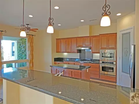 46041 Roadrunner Ln, La Quinta, CA 92253 photo 4