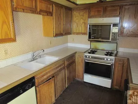 49034 Wayne St, Indio, CA 92201 photo 11