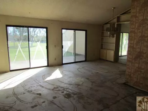 49034 Wayne St, Indio, CA 92201 photo 6