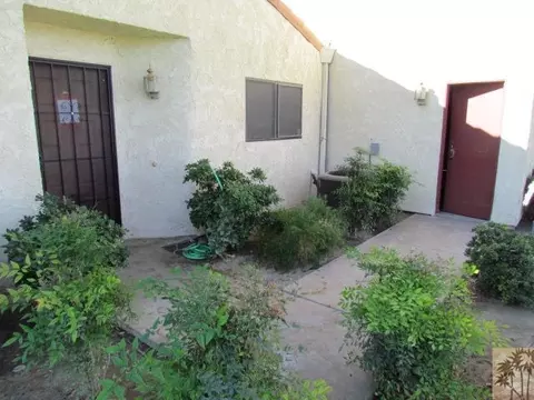 49034 Wayne St, Indio, CA 92201 photo 4