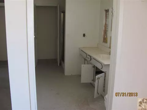 55522 Encantado Rd, Landers, CA 92285 photo 12