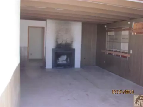 55522 Encantado Rd, Landers, CA 92285 photo 4