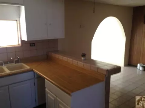 85680 Middleton, Thermal, CA 92274 photo 8