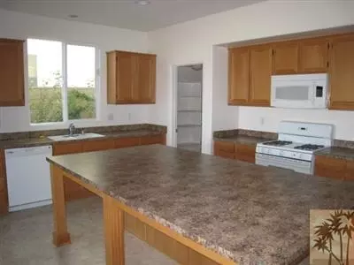 84350 Acqua Ct, Indio, CA 92203 photo 2