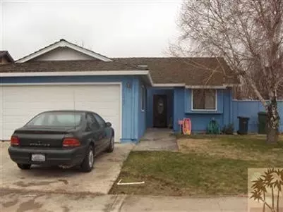 1645 Willow Ln, Turlock, CA 95380 photo 1