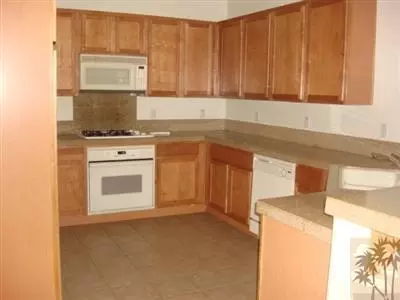 83116 Exeter Ct, Thermal, CA 92274 photo 4