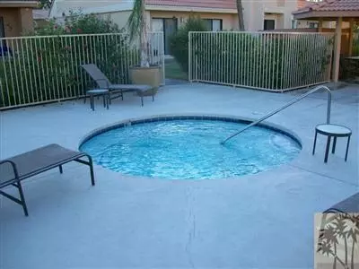 40887 Whirling Wind Dr, Palm Desert, CA 92211 photo 3