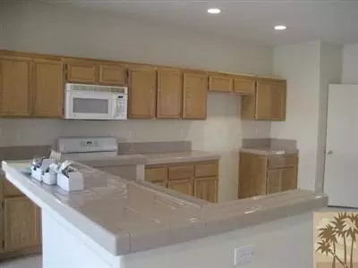 40652 Kinsale Pl, Indio, CA 92203 photo 2
