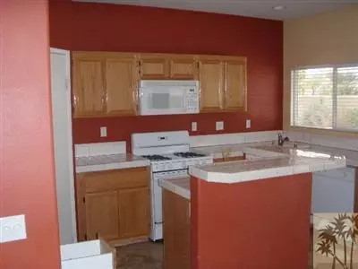 41185 Mackenzie Ln, Indio, CA 92203 photo 10