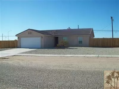 2223 Azure Ave, Thermal, CA 92274 photo 2