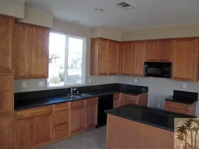 80575 Stortford Ave, Indio, CA 92203 photo 2