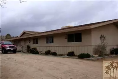 7824 Joshua Vw, Yucca Valley, CA 92284 photo 2