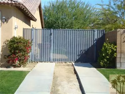 83058 Greenbrier Dr, Indio, CA 92203 photo 2
