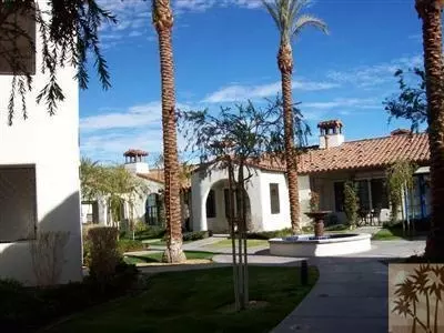 48820 Classic Dr, La Quinta, CA 92253 photo 2