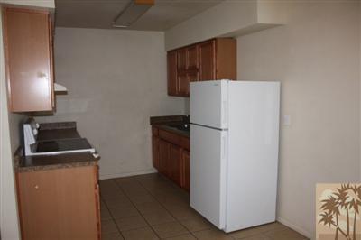 534 W Holt Ave, El Centro, CA 92243 photo 4