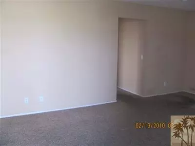 355 E Stetson Ave, Hemet, CA 92543 photo 2