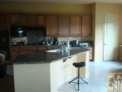 48726 Pear St, Indio, CA 92201 photo 4