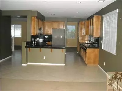 1367 Estancia St, Beaumont, CA 92223 photo 4