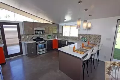 1020 E Apache Rd, Palm Springs, CA 92264 photo 5