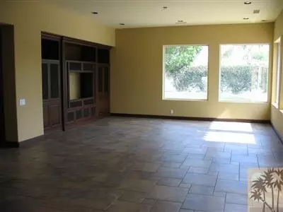 6 Como Cir, Palm Desert, CA 92211 photo 4