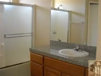 1247 Malat, Thermal, CA 92274 photo 8