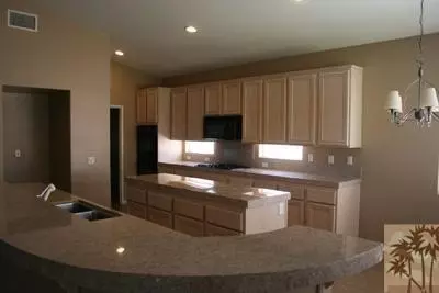 45547 Torrey Pines Ct, Indio, CA 92201 photo 2