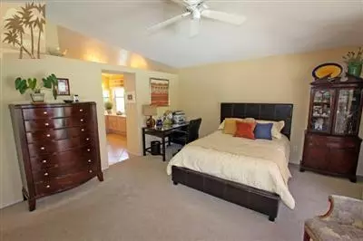 50 Sutton Pl E, Palm Desert, CA 92211 photo 13