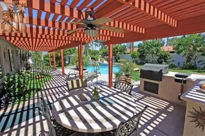 50 Sutton Pl E, Palm Desert, CA 92211 photo 3