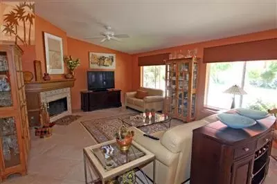 50 Sutton Pl E, Palm Desert, CA 92211 photo 7