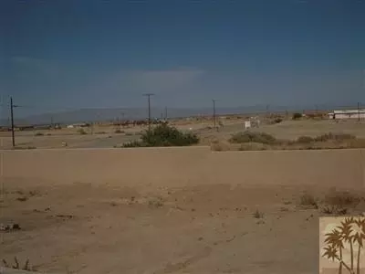 2004 Bell Ct, Salton City, CA 92275 photo 5