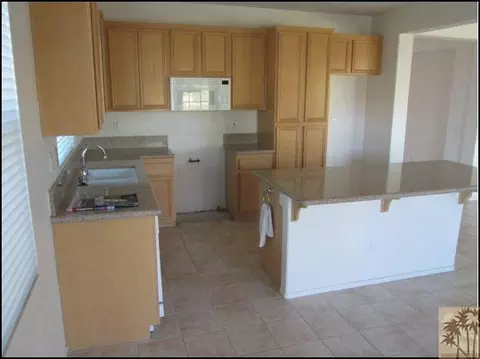82668 Heston Dr, Indio, CA 92201 photo 7