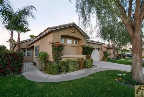 79938 Bethpage Ave, Indio, CA 92201 photo 2
