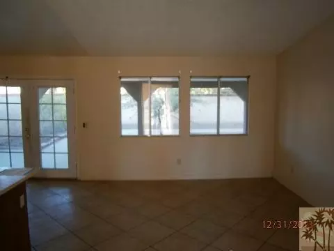 304 Tangerine Dr, El Centro, CA 92243 photo 2