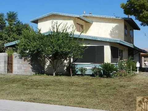 43361 Arabia St, Indio, CA 92201 photo 2